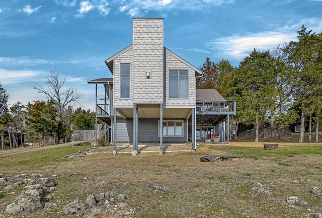 287 Lakefront Circle, Kimberling City, MO 65686