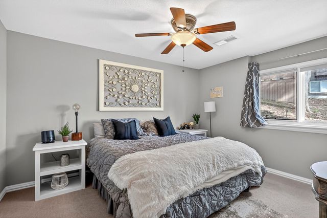 287 Lakefront Circle, Kimberling City, MO 65686