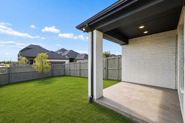 1736 Bonsmara Drive, Northlake, TX 76247