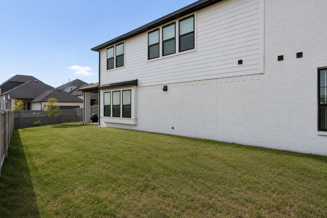 1736 Bonsmara Drive, Northlake, TX 76247