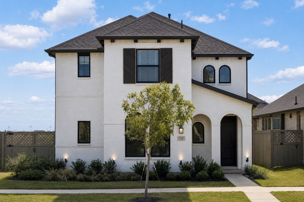 1736 Bonsmara Drive, Northlake, TX 76247