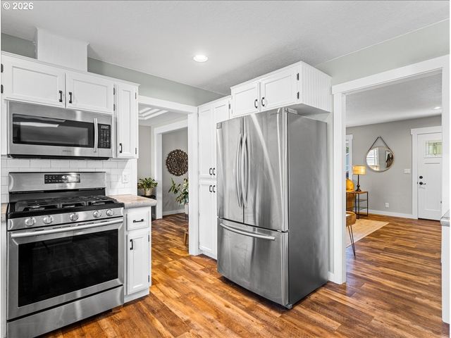 2727 HARVEST Ct, Forest Grove, OR 97116