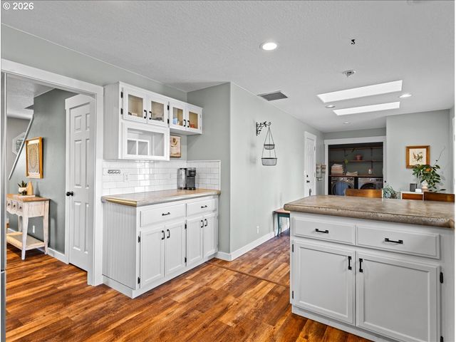 2727 HARVEST Ct, Forest Grove, OR 97116