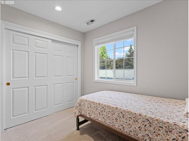 2727 HARVEST Ct, Forest Grove, OR 97116