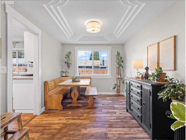 2727 HARVEST Ct, Forest Grove, OR 97116