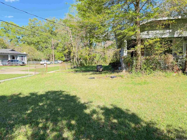 3620 Clayton Drive, Baton Rouge, LA 70805