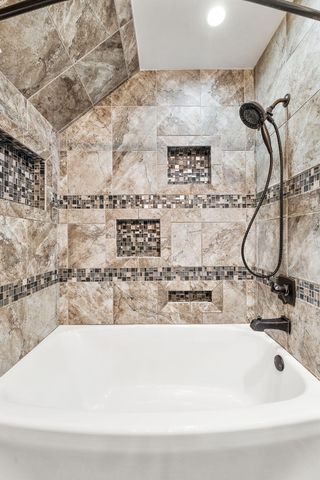 815 Ohio Street, La Porte, IN 46350