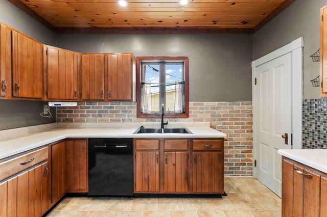815 Ohio Street, La Porte, IN 46350