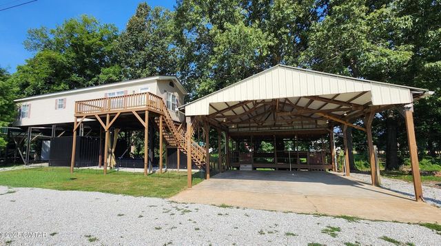 407 PEVAHOUSE CAMP CIR, Decaturville, TN 38329