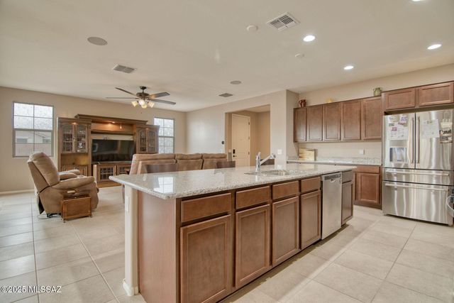 10202 E Civano Wash Trail, Tucson, AZ 85747