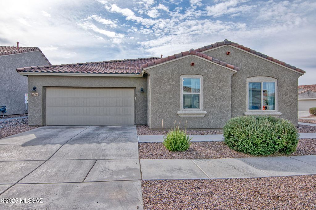 10202 E Civano Wash Trail, Tucson, AZ 85747