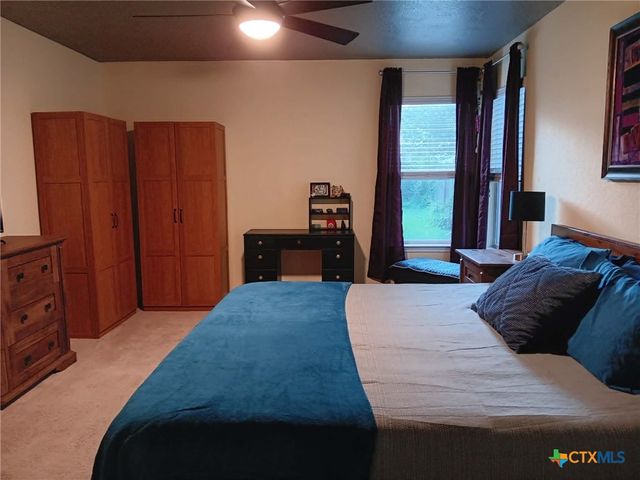 924 Karah, New Braunfels, TX 78130