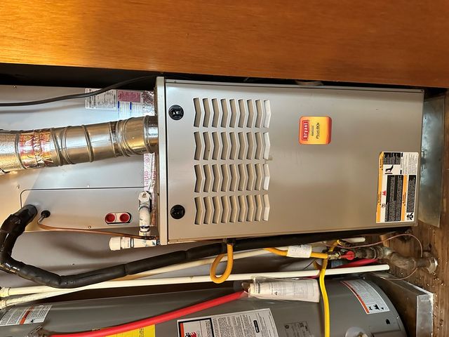 102 E School Drive, Loraine, TX 79532