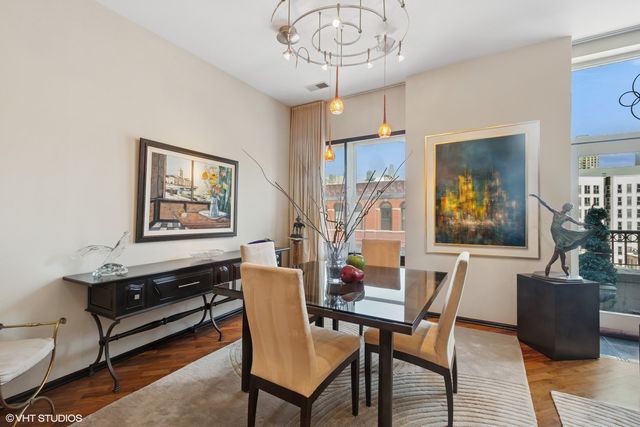 520 N Halsted Street 604, Chicago, IL 60642