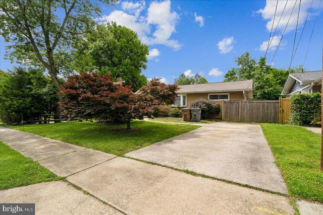 727 GRANDIN AVE, Rockville, MD 20850