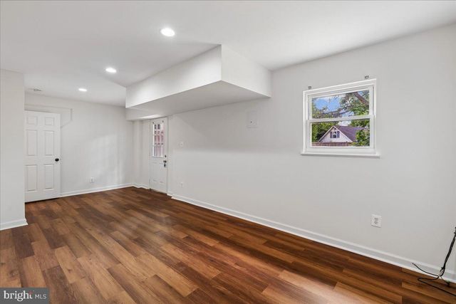 727 GRANDIN AVE, Rockville, MD 20850