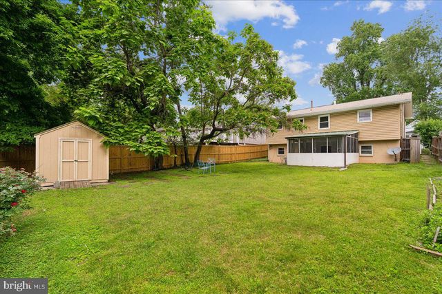 727 GRANDIN AVE, Rockville, MD 20850