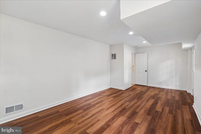 727 GRANDIN AVE, Rockville, MD 20850
