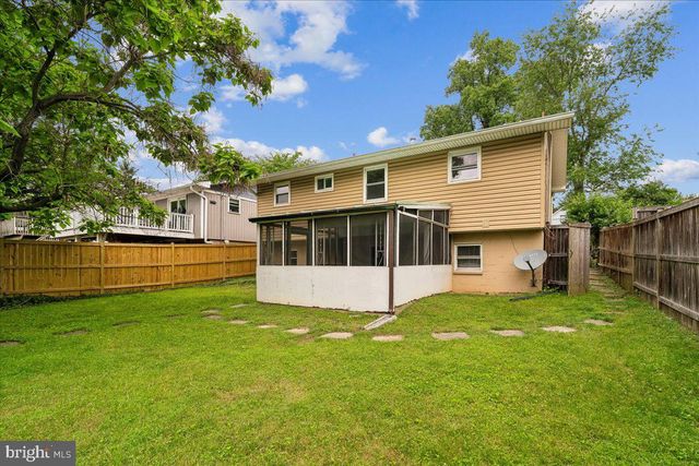 727 GRANDIN AVE, Rockville, MD 20850