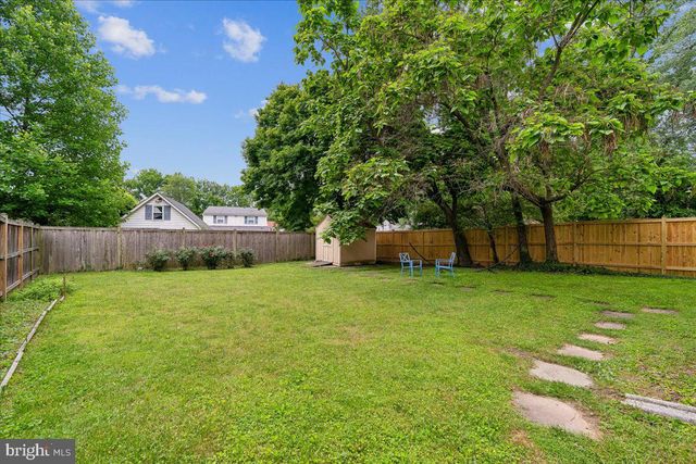 727 GRANDIN AVE, Rockville, MD 20850