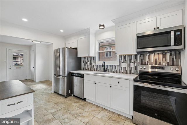 727 GRANDIN AVE, Rockville, MD 20850
