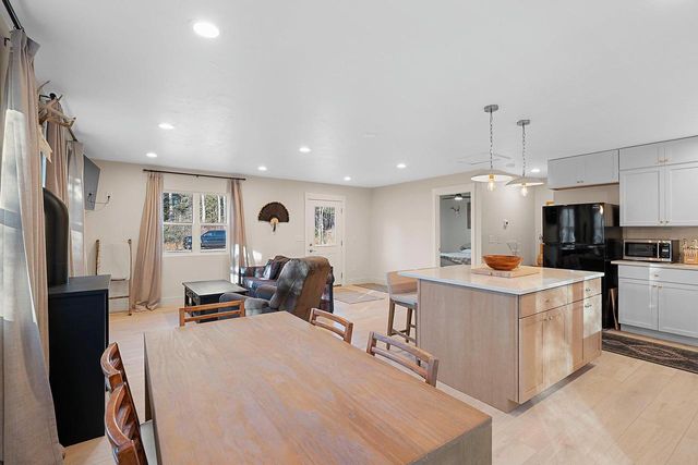 N8658 MAPLE BEACH ROAD, Wausaukee, WI 54177