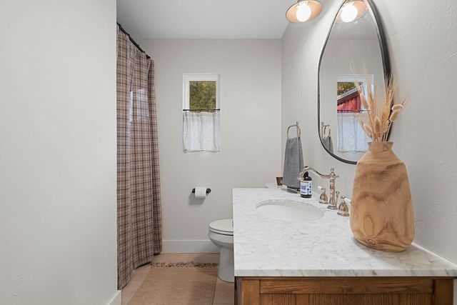 N8658 MAPLE BEACH ROAD, Wausaukee, WI 54177