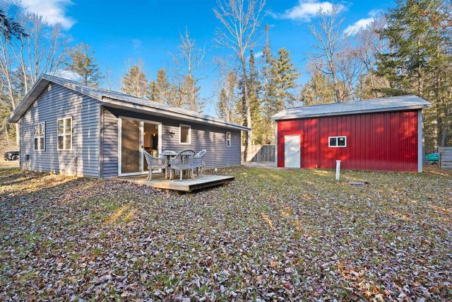 N8658 MAPLE BEACH ROAD, Wausaukee, WI 54177