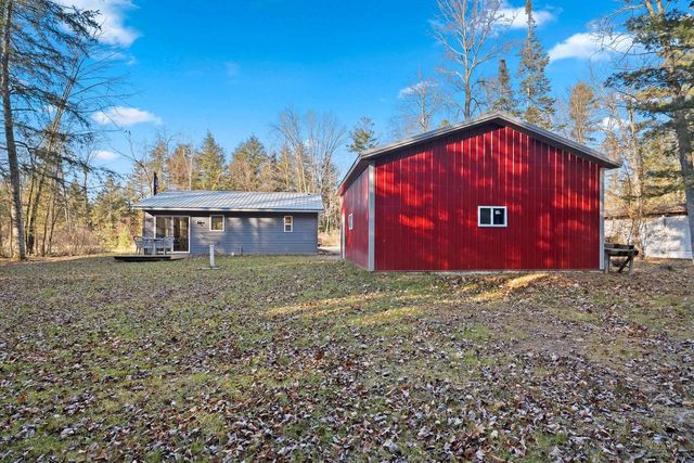 N8658 MAPLE BEACH ROAD, Wausaukee, WI 54177