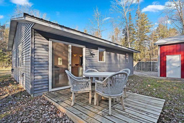 N8658 MAPLE BEACH ROAD, Wausaukee, WI 54177