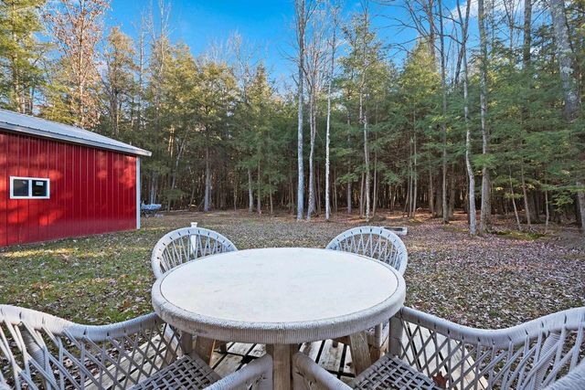 N8658 MAPLE BEACH ROAD, Wausaukee, WI 54177