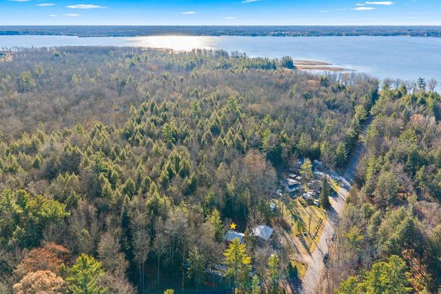N8658 MAPLE BEACH ROAD, Wausaukee, WI 54177
