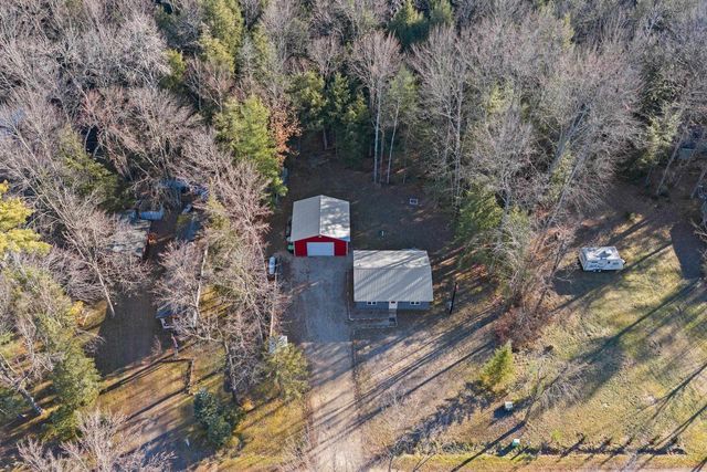 N8658 MAPLE BEACH ROAD, Wausaukee, WI 54177