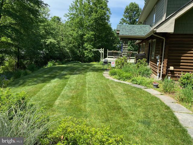 220 LANDIS STORE RD, Boyertown, PA 19512