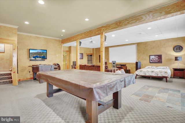 220 LANDIS STORE RD, Boyertown, PA 19512