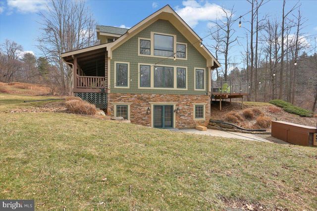 220 LANDIS STORE RD, Boyertown, PA 19512