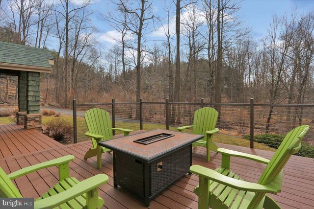 220 LANDIS STORE RD, Boyertown, PA 19512