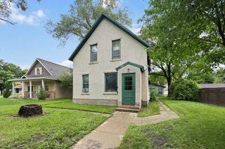 226 3rd Avenue NE, Saint Cloud, MN 56304