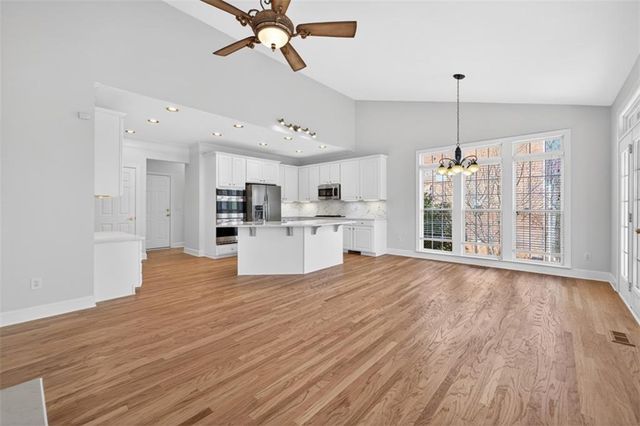 5395 Harbury Lane, Suwanee, GA 30024