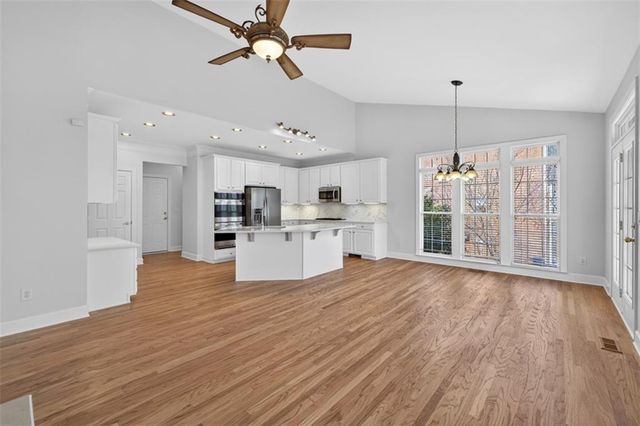 5395 Harbury Lane, Suwanee, GA 30024