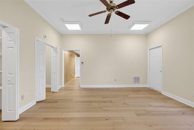 5395 Harbury Lane, Suwanee, GA 30024