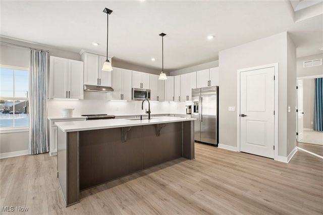 3458 Marys Way Avenue NW, Massillon, OH 44646