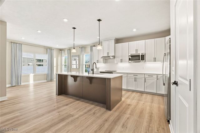 3458 Marys Way Avenue NW, Massillon, OH 44646