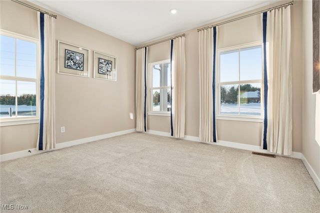 3458 Marys Way Avenue NW, Massillon, OH 44646