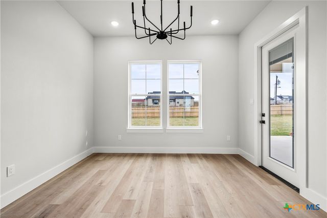 7921 Rock Crest Drive, Moody, TX 76557