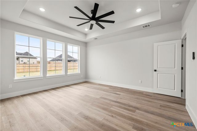 7921 Rock Crest Drive, Moody, TX 76557