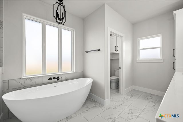 7921 Rock Crest Drive, Moody, TX 76557