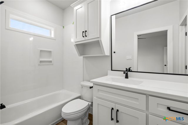 7921 Rock Crest Drive, Moody, TX 76557