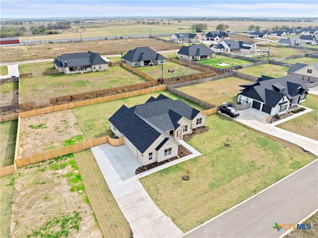 7921 Rock Crest Drive, Moody, TX 76557