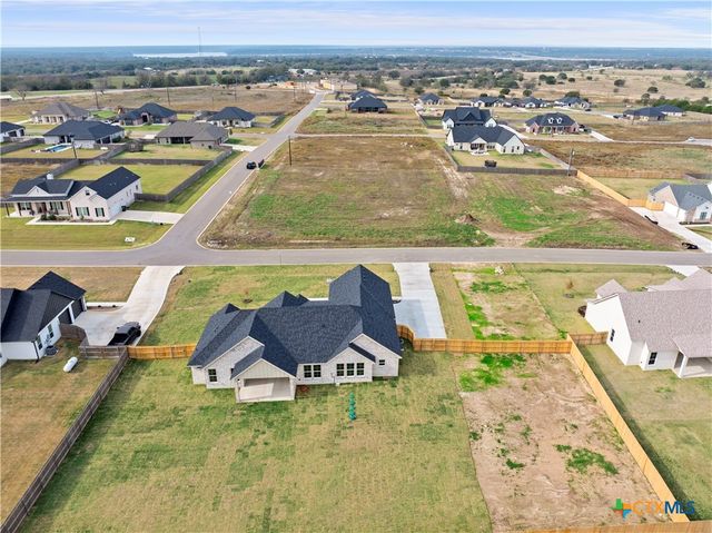 7921 Rock Crest Drive, Moody, TX 76557